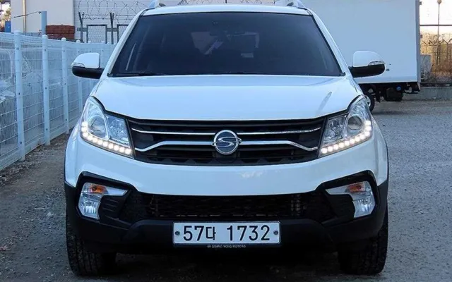 뉴스타일코란도C 중고차 뉴스타일코란도C 2.2 RX 2WD 매물 사진 7 - 2017/03 90,512km
